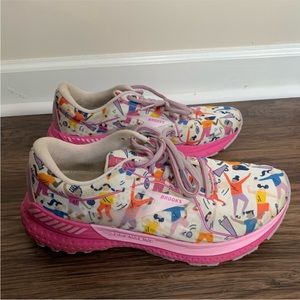 Brooks Women’s Empower Her Unity Together Running Shoes Adrenaline GTS 21